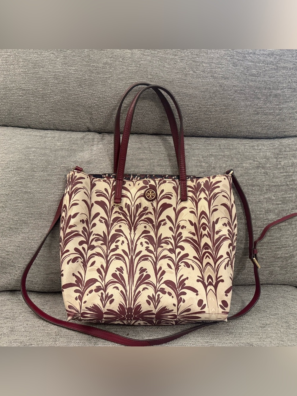 Tory Burch Tote Bag in Burgundy Floral Print